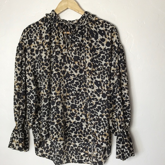 SANCTUARY Ruffle Collar Animal Print  Blouse Size S - Picture 3 of 9